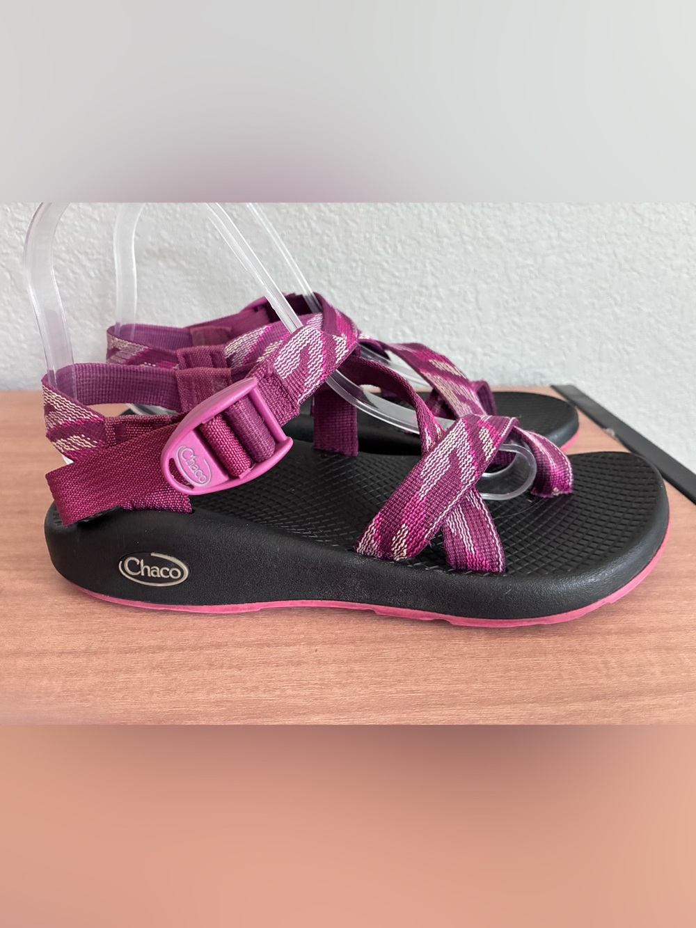 Chaco ZX/2 Plum Pink Adjustable Strap Sandals Women’s size 8